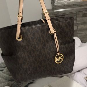 Michael kors tote bag